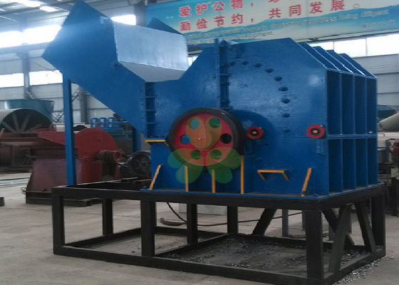 Chine La petite machine bleue de broyeur de mitraille pour des boîtes de boisson/peinture Buckets fournisseur