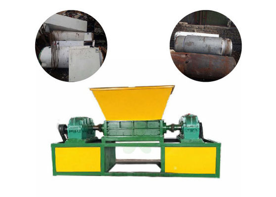 Chine Machine multifonctionnelle de défibreur de quatre axes pour les déchets solides municipaux fournisseur